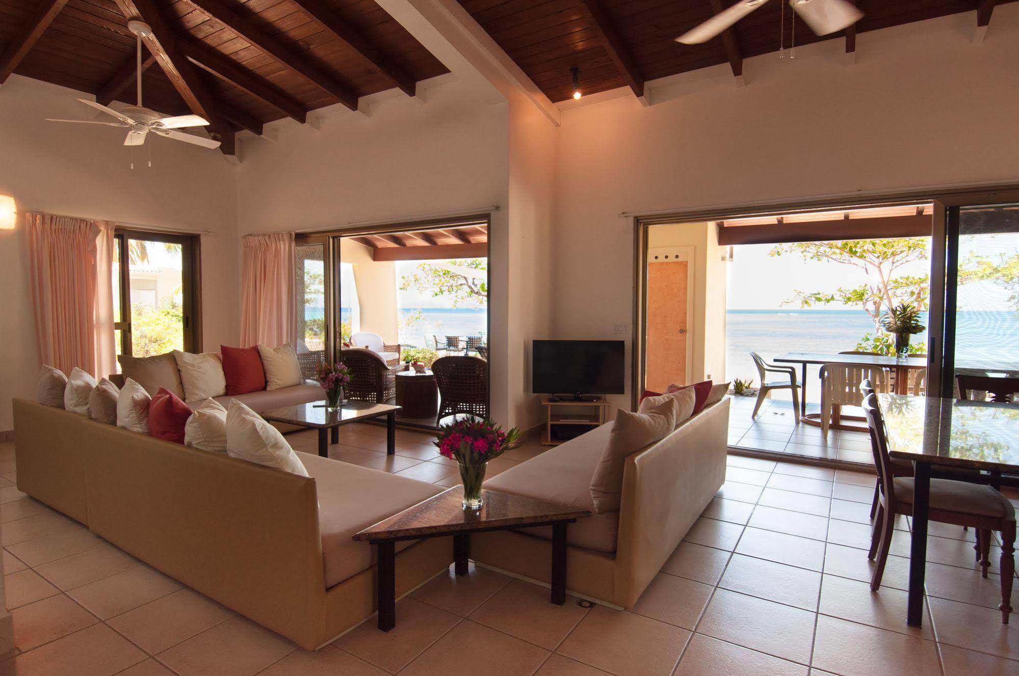 Mango Bay Resort Spanish Town Exterior foto